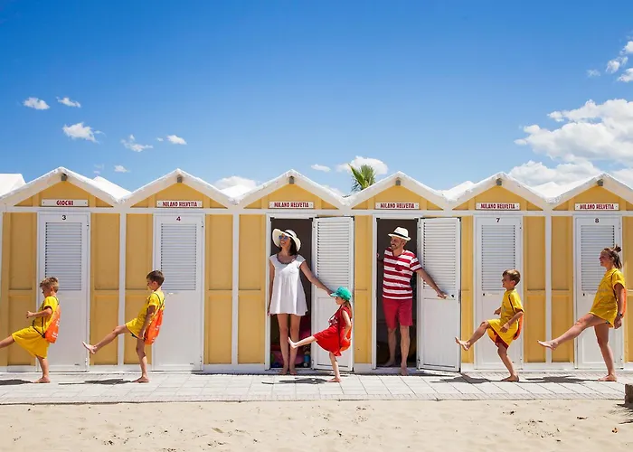 호텔 Family Sul Porticciolo 리치오네